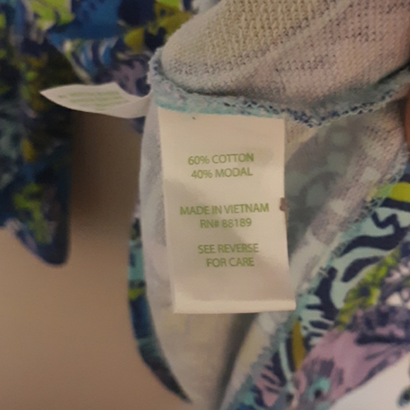 Cat print lilly pulitzer top - Picture 5 of 5